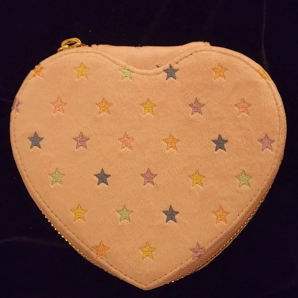 Stoney Clover Lane Park & Beach, Velour Pink Heart Case with Multicolor Stars - Picture 11 of 13